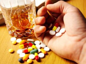 antibiotics and alcohol effects of combination
