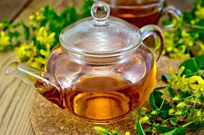 St. John's Wort for the treatment of female alcoholism